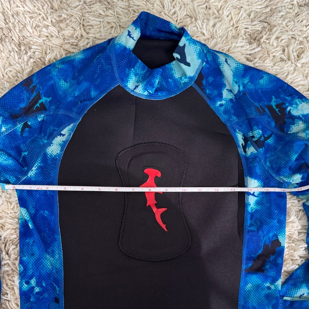 🦈 Kids Swim Rashguard - Picture 7 of 8